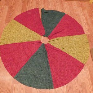 Handmade Christmas Tree Skirt Red Green Yellow Cotton Floral Fabric 50" Dia FLAW